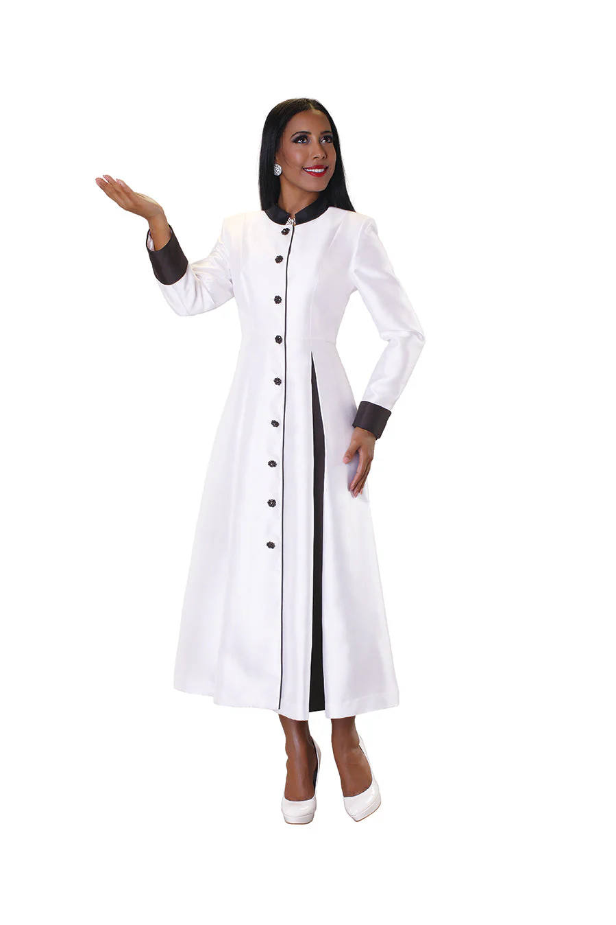 Elegant 1-Piece Women's Minister Robe- 4544 - Image 5