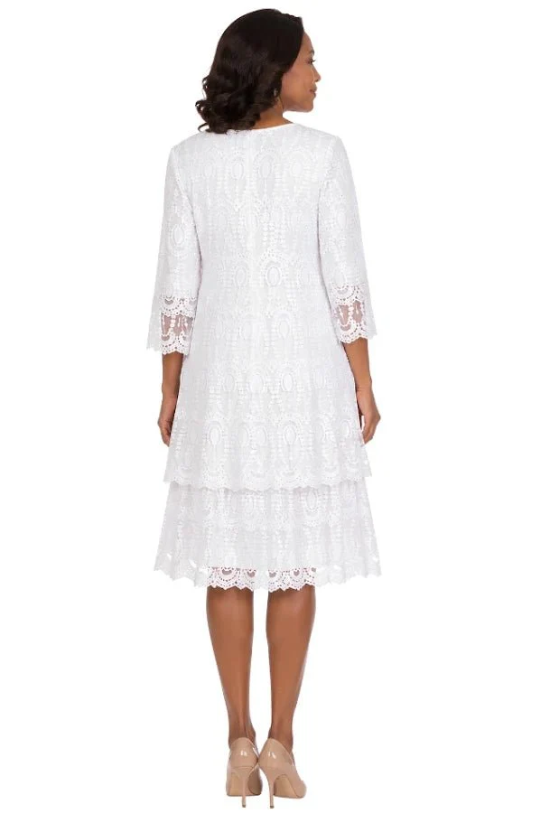 Elegant A-Line Tiered Lace Dress - Image 6