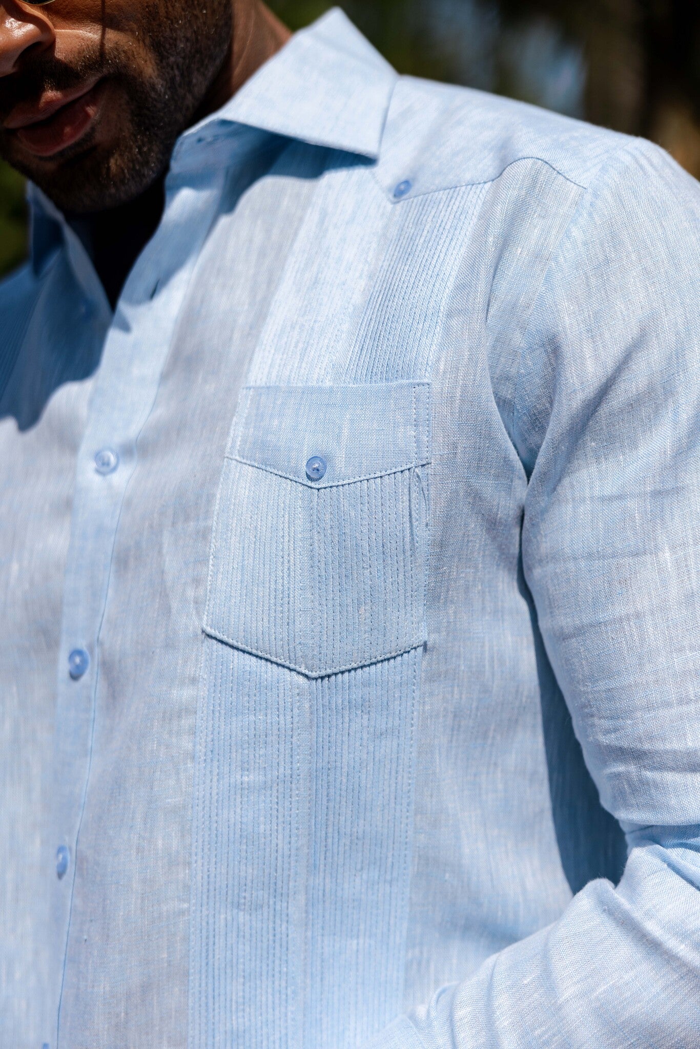 Men's 100% Linen Two-Pocket Design Guayabera Shirt Long Sleeve - Image 11