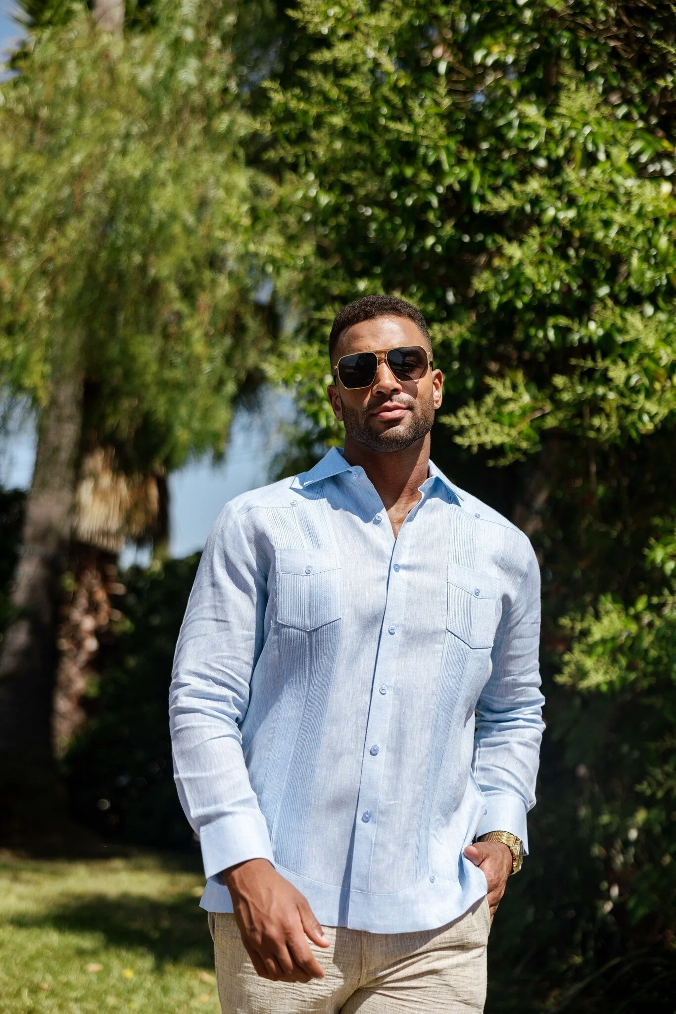 Men's 100% Linen Two-Pocket Design Guayabera Shirt Long Sleeve - Image 7