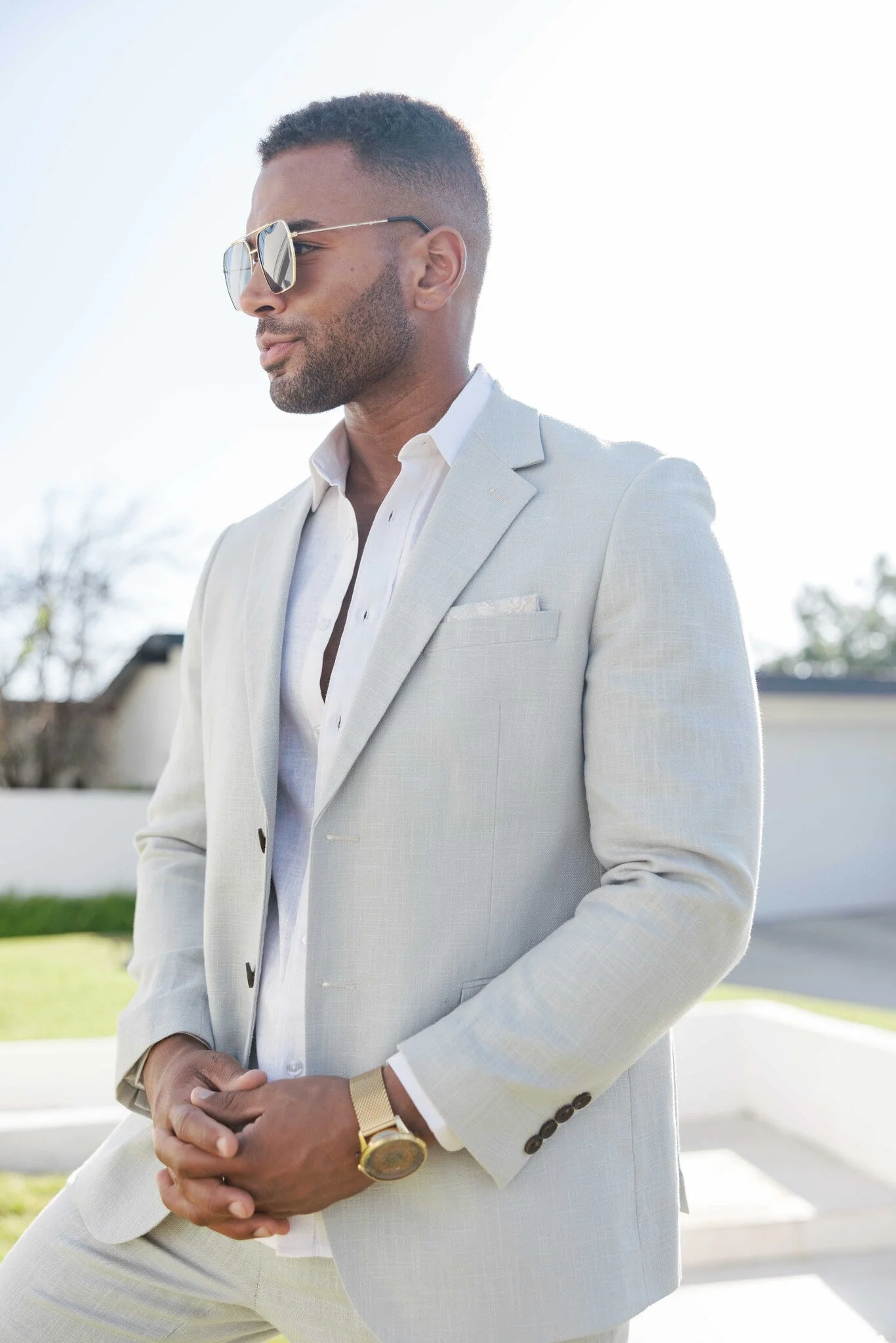 Men's Textured Linen Blend Suit - Image 10