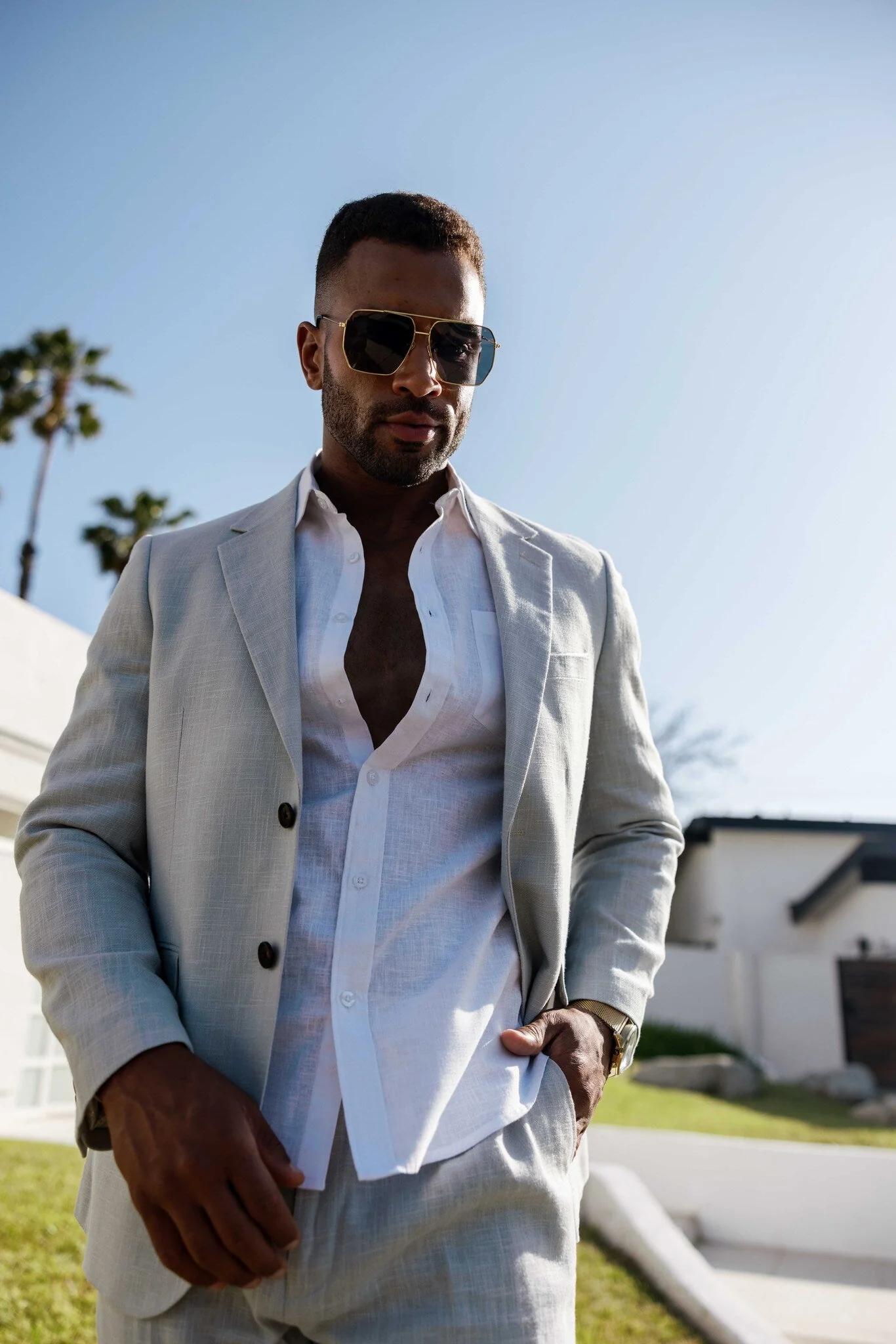 Men's Textured Linen Blend Suit - Image 12