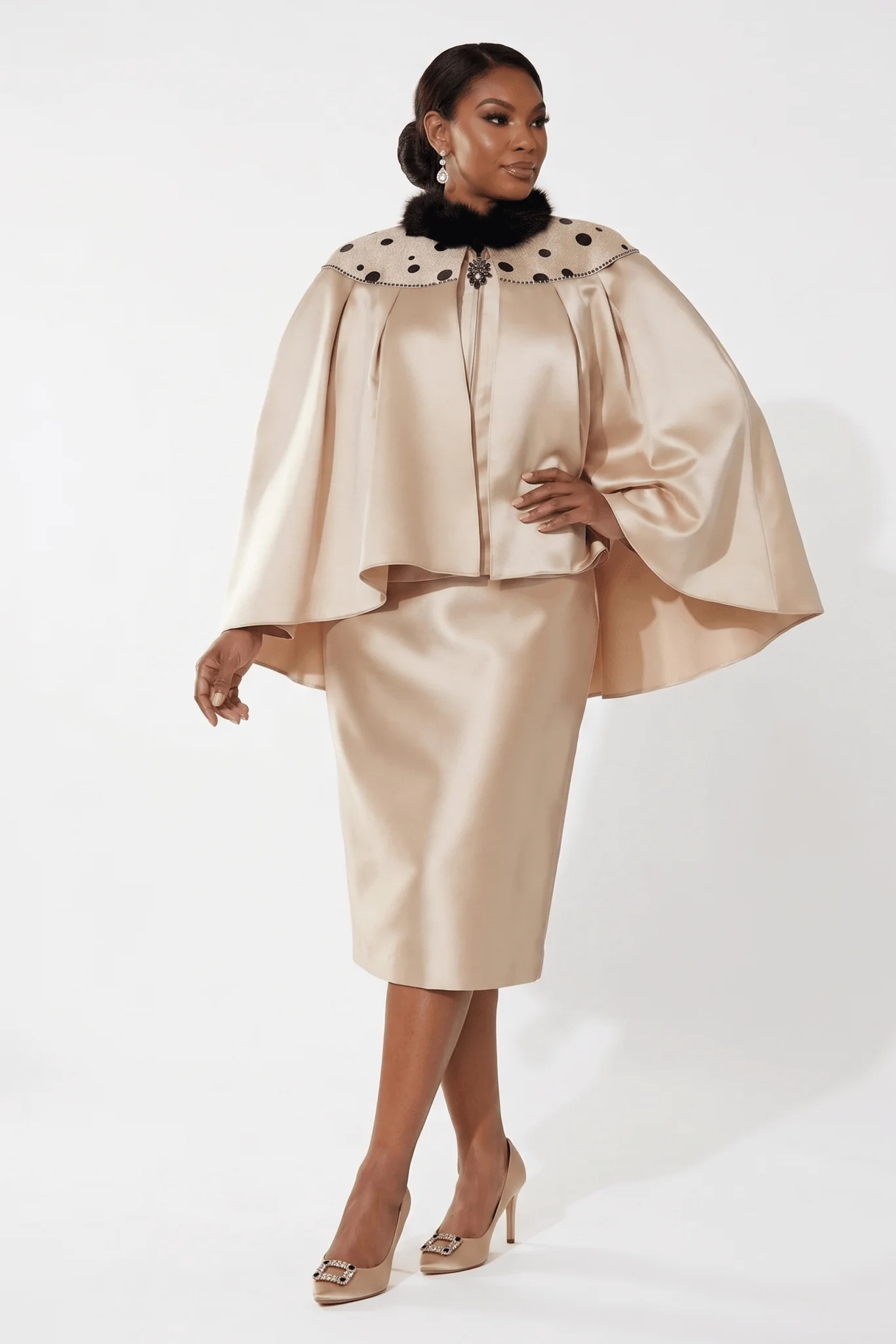 Spot On Cape Suit by EY Boutique - Image 3